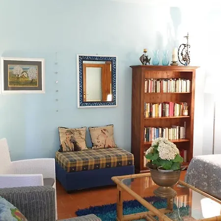 Holiday home Accogliente Bi-familiare *